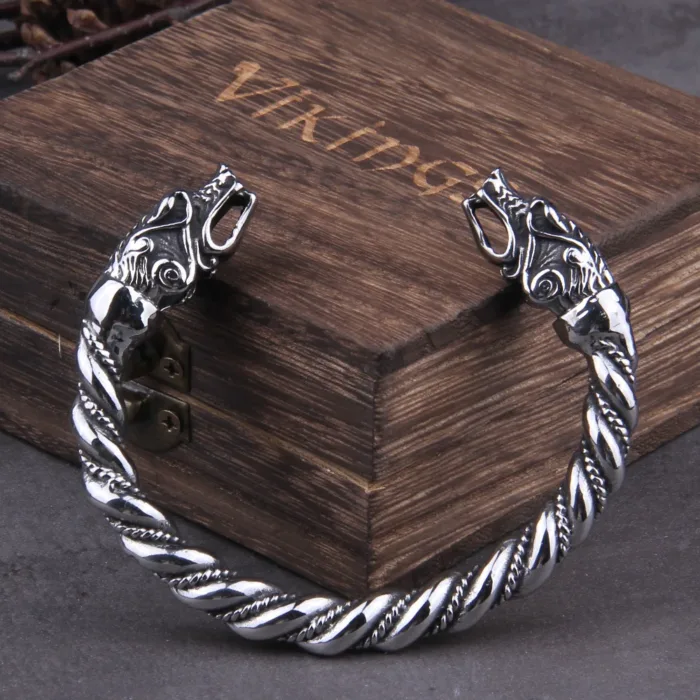 Bracelete Viking de Aço Inoxidável com Dragão - Image 11