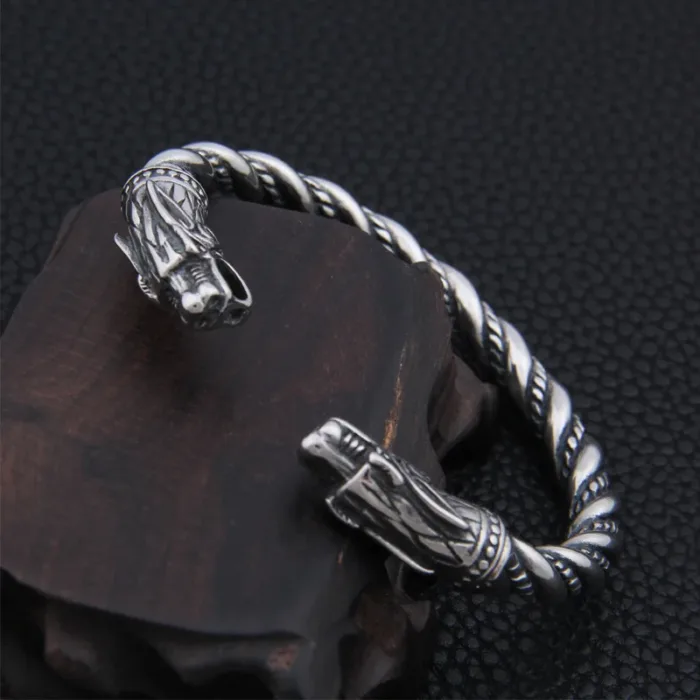 Bracelete Viking de Aço Inoxidável com Dragão - Image 3